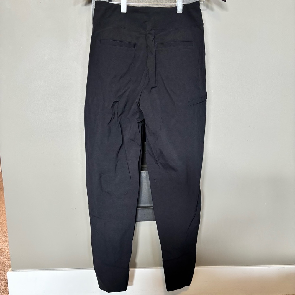 Athleta Trekkie North High Rise Jogger Black Travel Hiking Pants Women’s Size 0 - Picture 4 of 8
